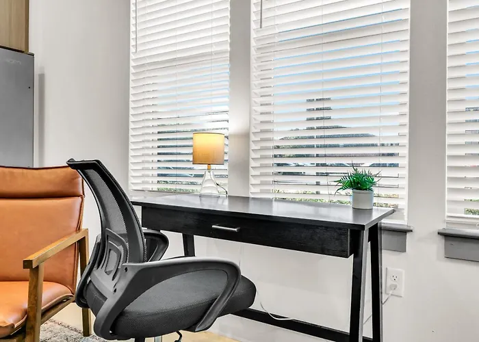 Bright And Breezy Apartment Fort Worth
